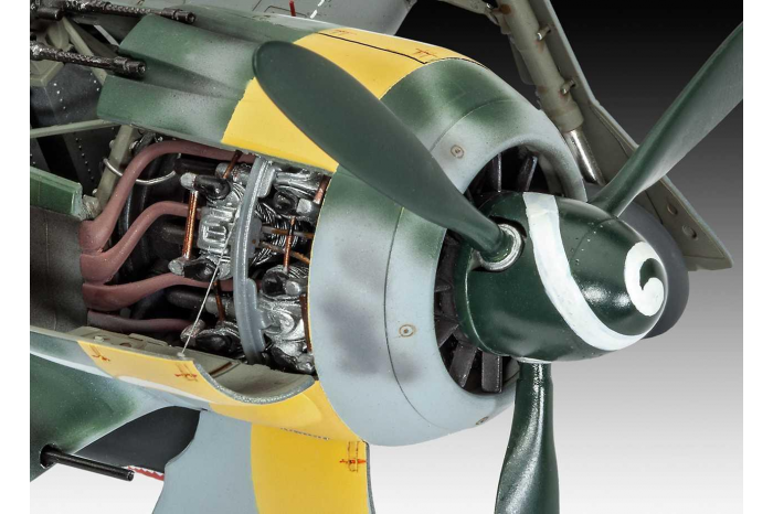 Plastic ModelKit letadlo 04869 - Focke Wulf Fw190 F-8 (1:32)