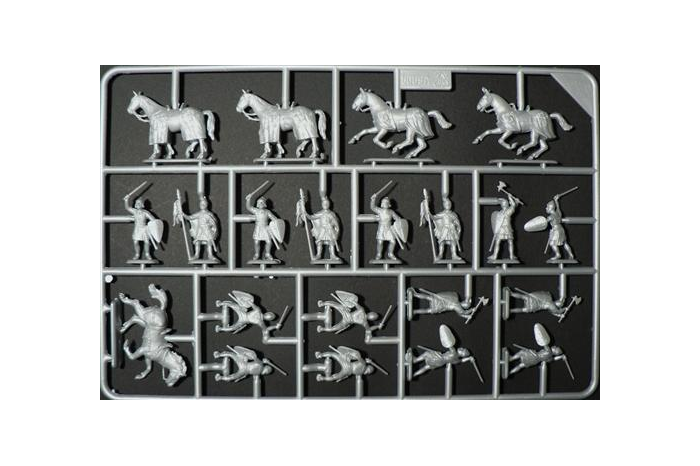 Model Kit figurky 6009 - CRUSADERS (XIth CENTURY) (1:72)