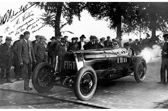 Model Kit auto 4701 - FIAT MEFISTOFELE (1:12)