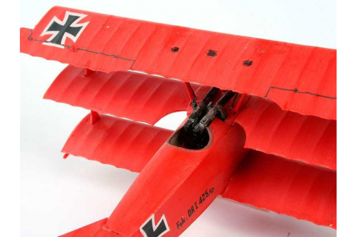 Plastic ModelKit letadlo 04116 - 'Fokker DR. 1 Triplane (1:72)
