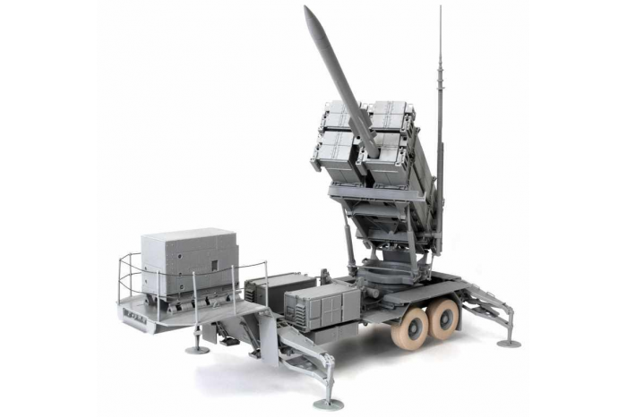 Model Kit military 3563 - MIM-104F PATRIOT SURFACE-TO-AIR MISSILE (SAM) SYSTEM (PAC-3) (1:35)