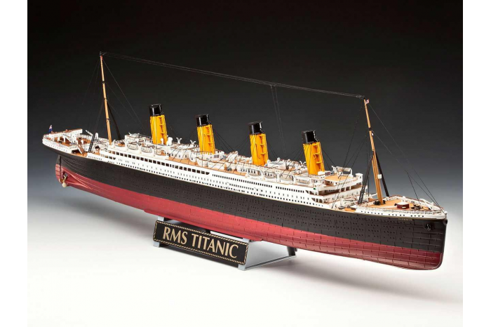Gift-Set 05715 - R.M.S. Titanic - 100th anniversary edition (1:400)