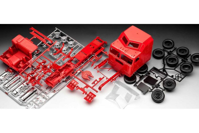 Plastic ModelKit auto 07671 - Kenworth Aerodyne (1:32)